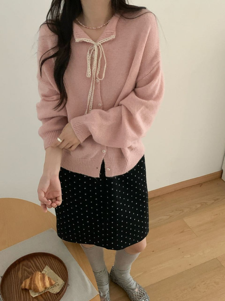 Casual knitted cardigan for women with drawstring and fine texture Lune London
