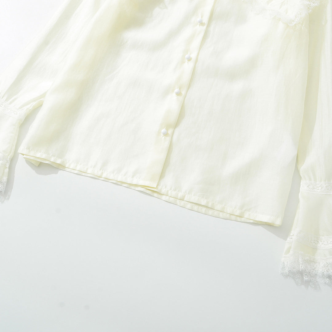 Women's blouse with large lace collar and tiered trumpet sleeves Amarae