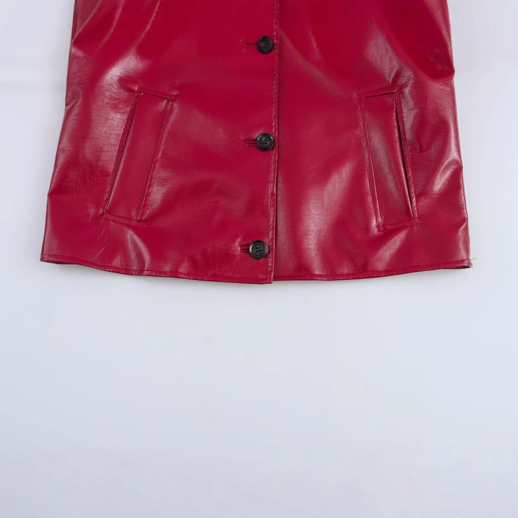 Veste pour femmes en simili cuir avec une finition brillante et poches pratiques Chic & Stil
