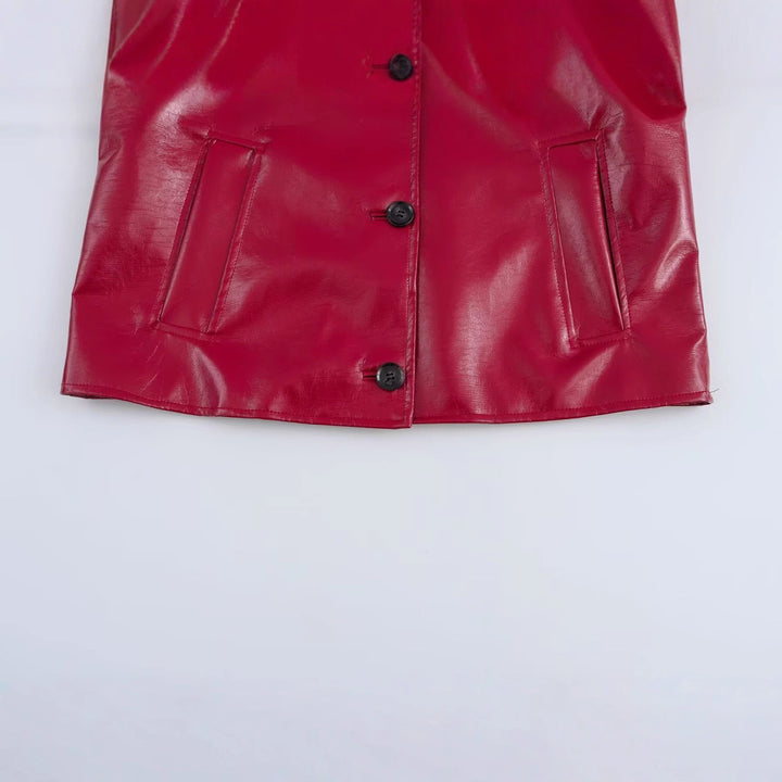 Veste pour femmes en simili cuir avec une finition brillante et poches pratiques Chic & Stil