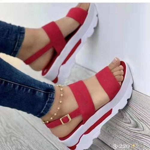 Women's platform sandals with wide adjustable straps and non-slip sole Amarae