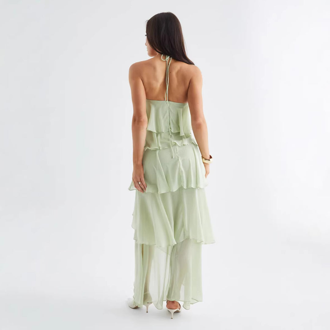 Elegant maxi dress for women with fluid ruffle details Chic & Stil