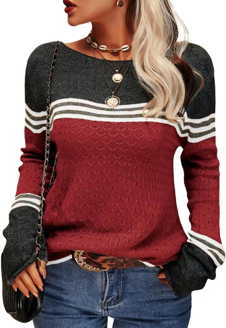 Pull tricoté décontracté pour femmes avec des blocs de couleur contrastants et une texture unique Chic & Stil