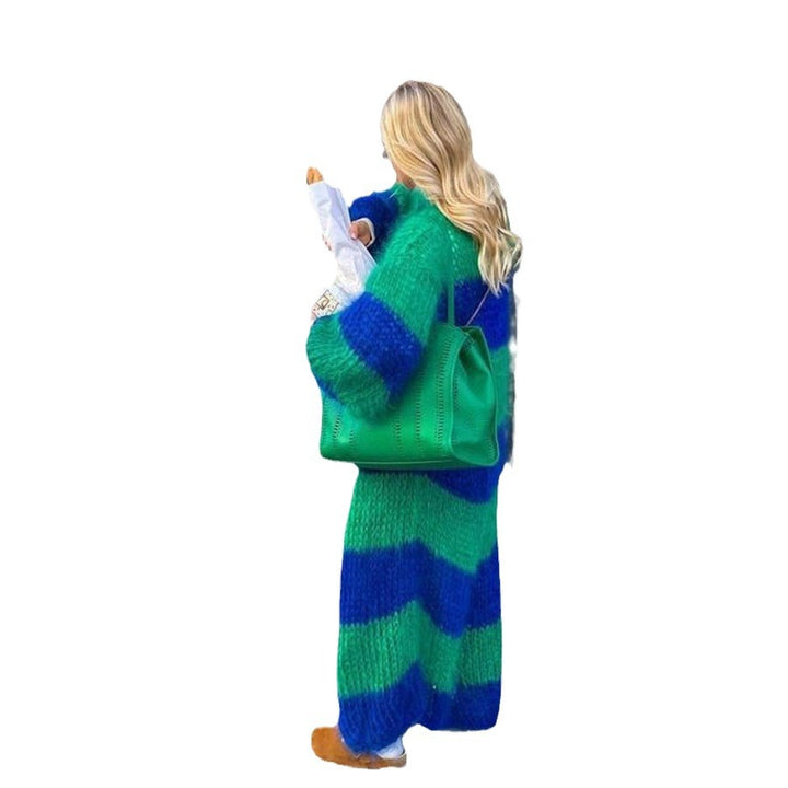 Ladies Comfortable Knit Cardigan with Oversized Cut Lune London