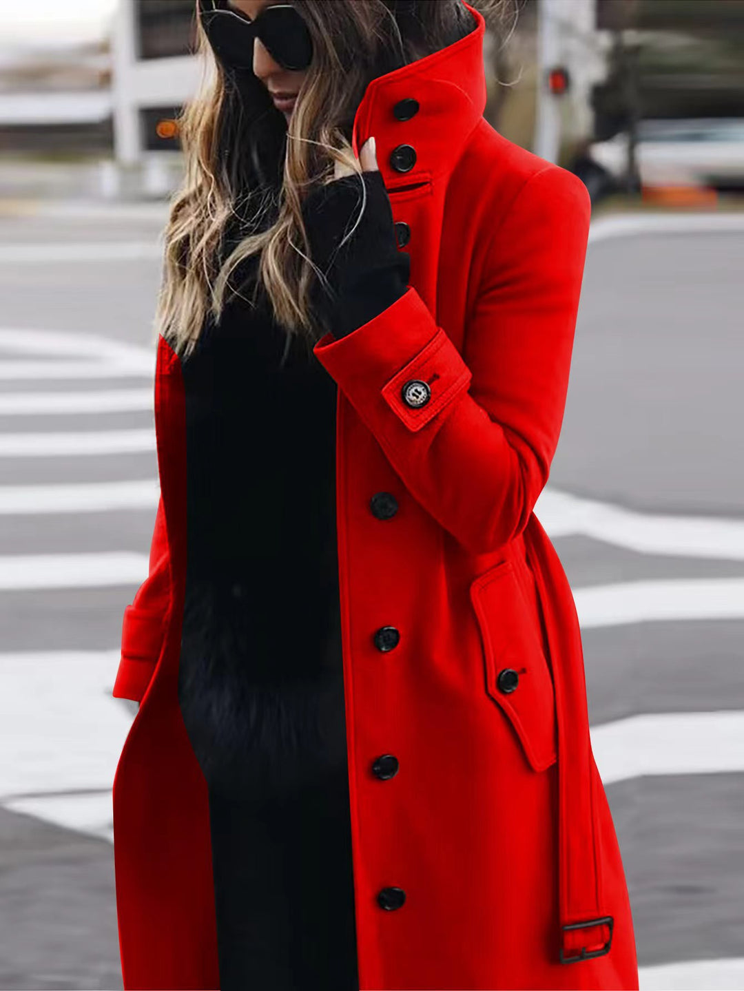 Elegant and fitted coat for women Lune London