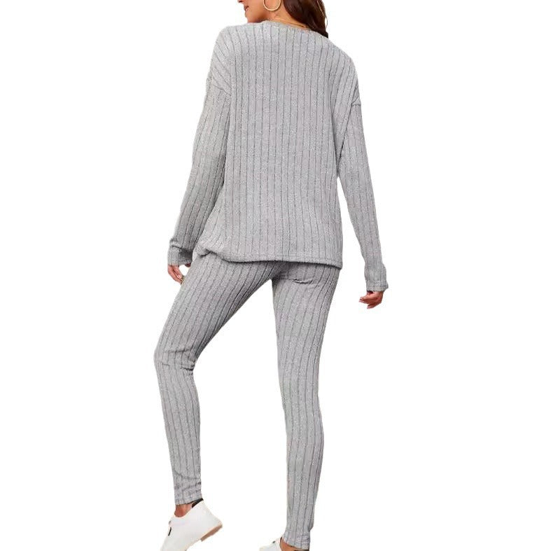 Ladies Long Sleeve Knit Sweater with Ribbed Structure Lune London