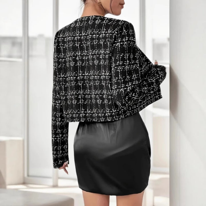 Elegant tweed jacket for women with gold buttons and feminine silhouette Lune London