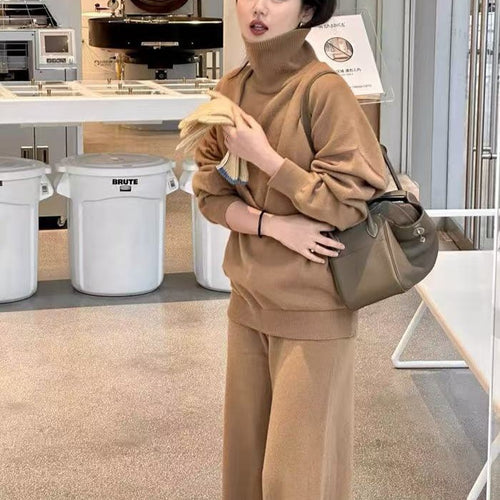 Pull en tricot taille haute pour femmes avec col montant à la mode et matériau doux Chic & Stil