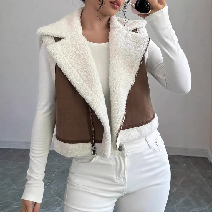 Cozy quilted vest for women with zipper and fleece collar Lune London