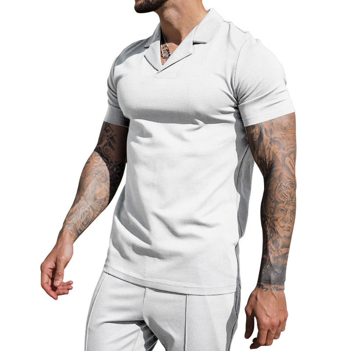 Short sleeve shirt for men with classic Henley collar and textured surface Lune London