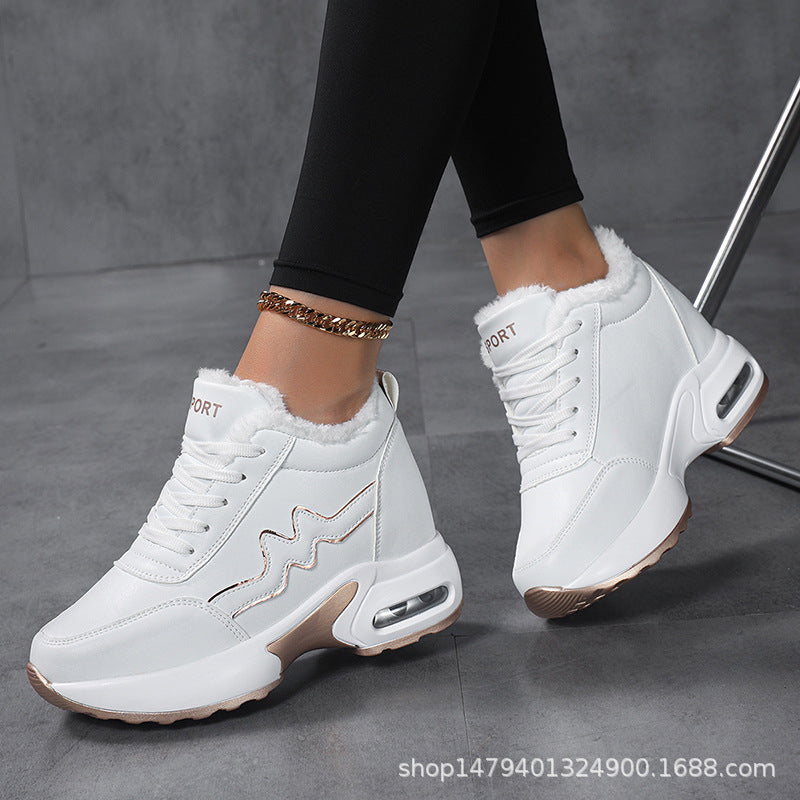 Winter sneakers for women with cozy lining Lune London