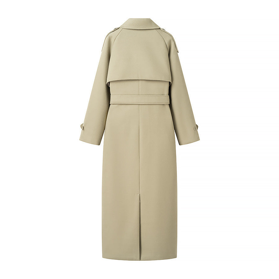 Women's trench coat with double breasted and practical belt Lune London