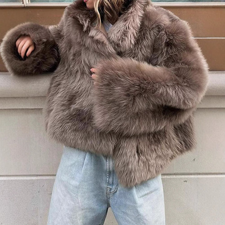 Ladies luxury faux fur jacket with wide collar Lune London