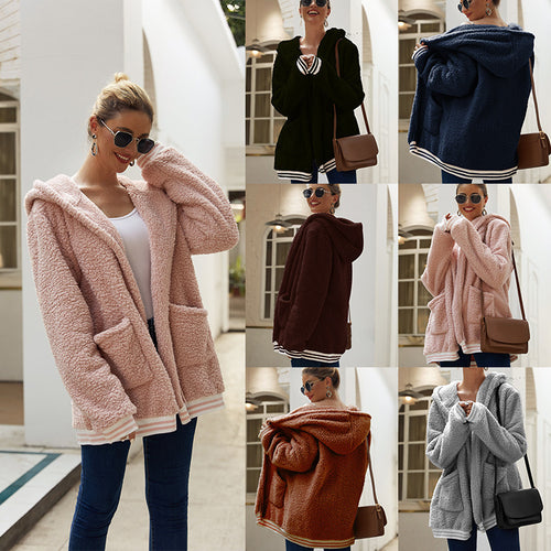 Ladies Cozy Fleece Jacket with Hood and Practical Pockets Amarae