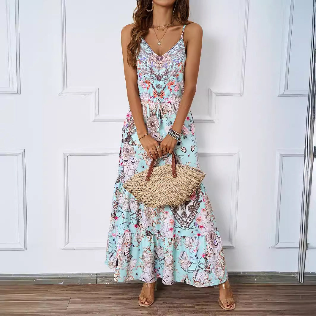 Women’s maxi dress with airy straps and floral pattern Lune London