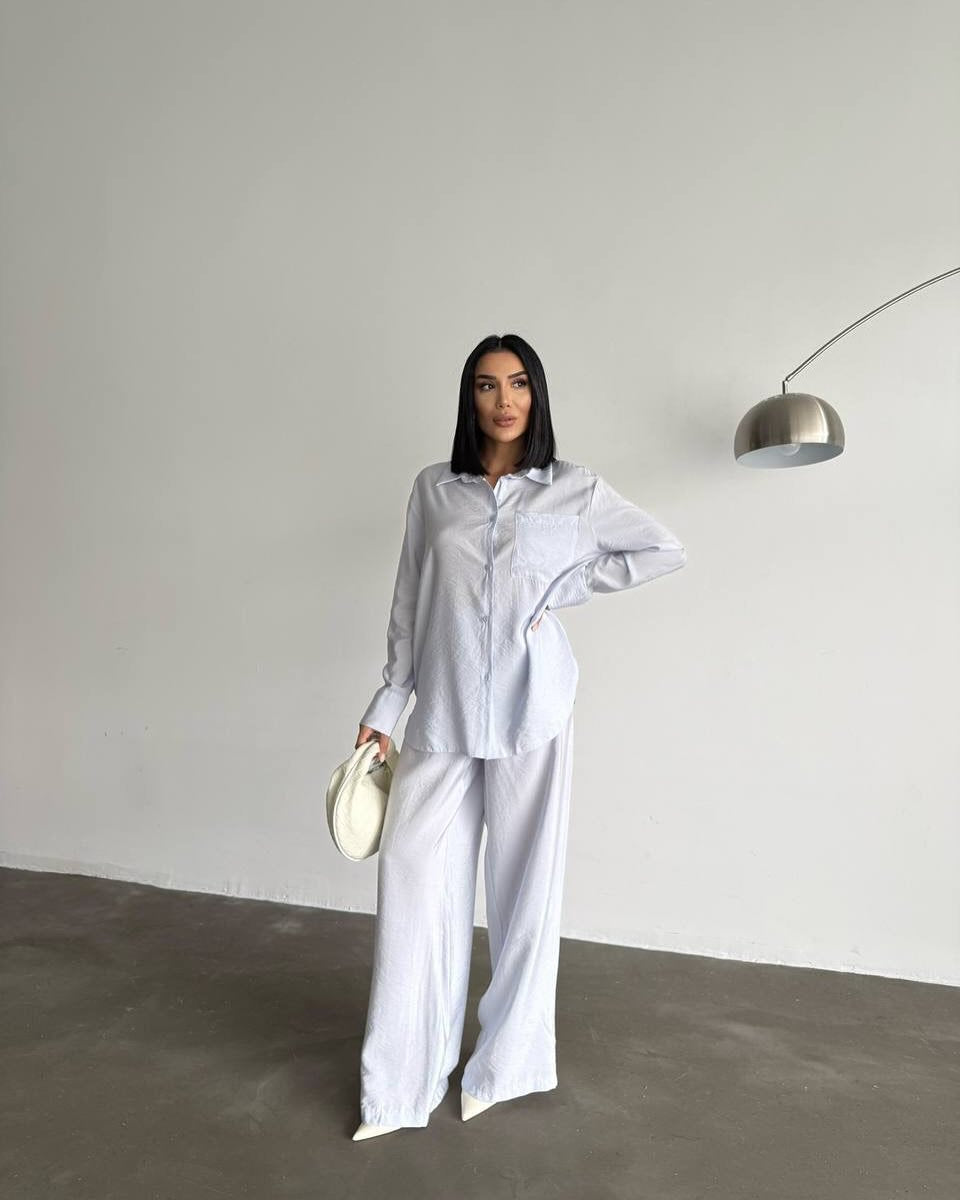 Silk long sleeve blouse for women with a fine texture Lune London