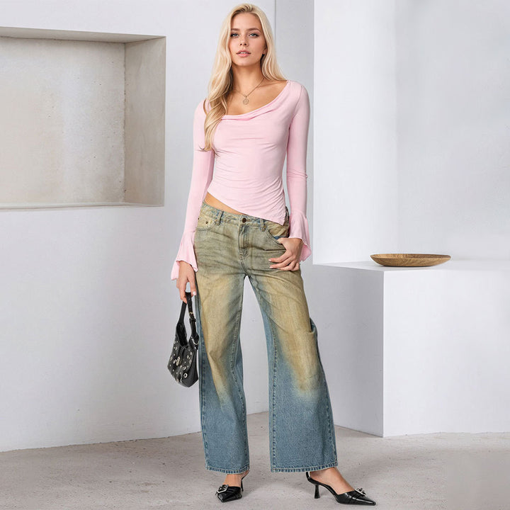 Top à manches longues pour femmes avec des détails en volants et un décolleté en V profond Chic & Stil