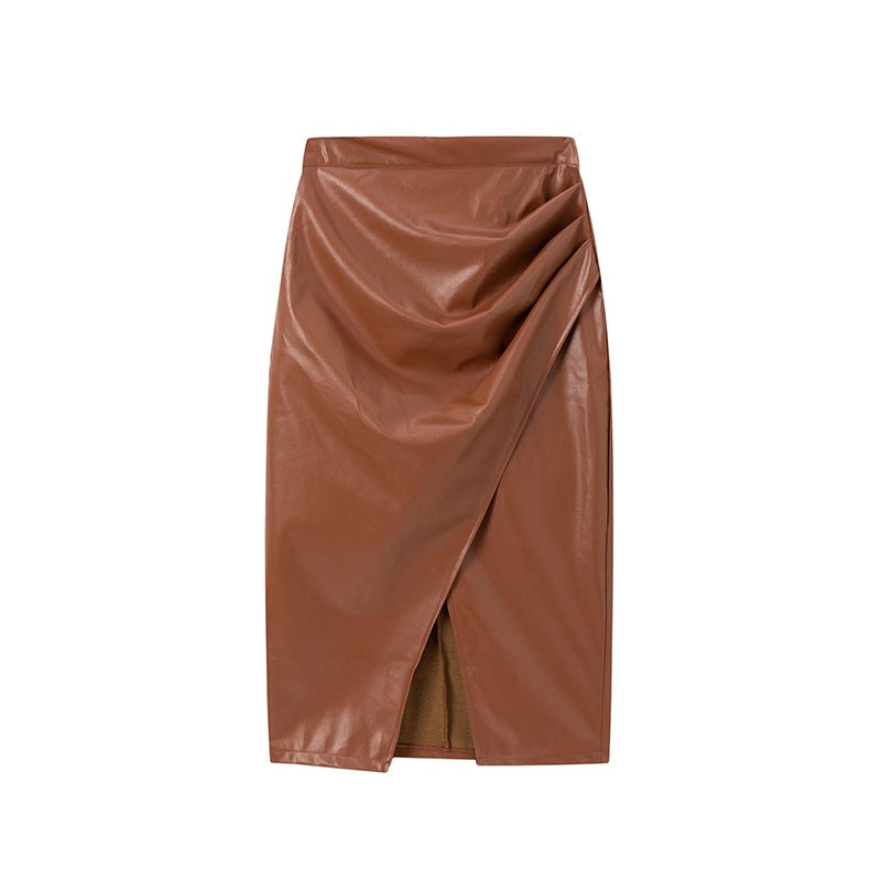 Chic and elegant draped midi skirt in faux leather for women