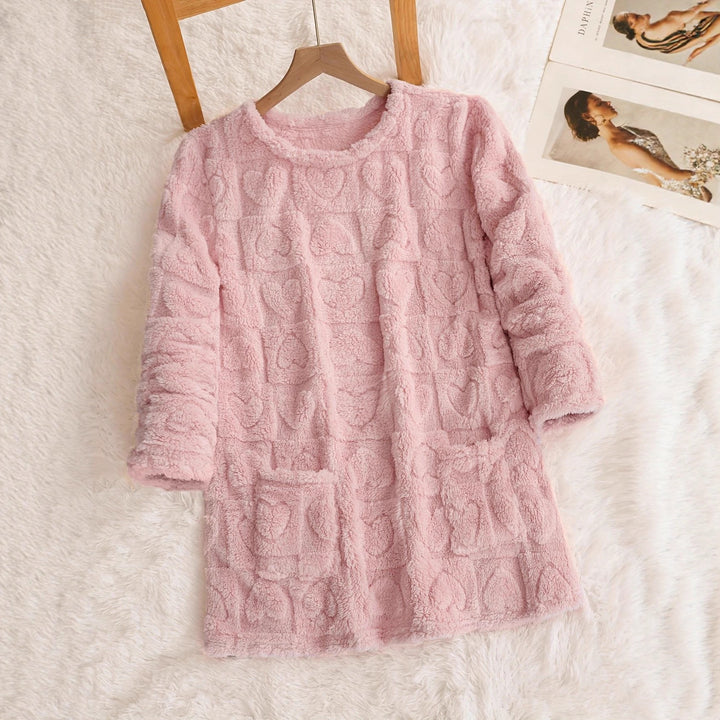 Soft sweatshirt dress for women with heart-shaped fabric pattern Lune London