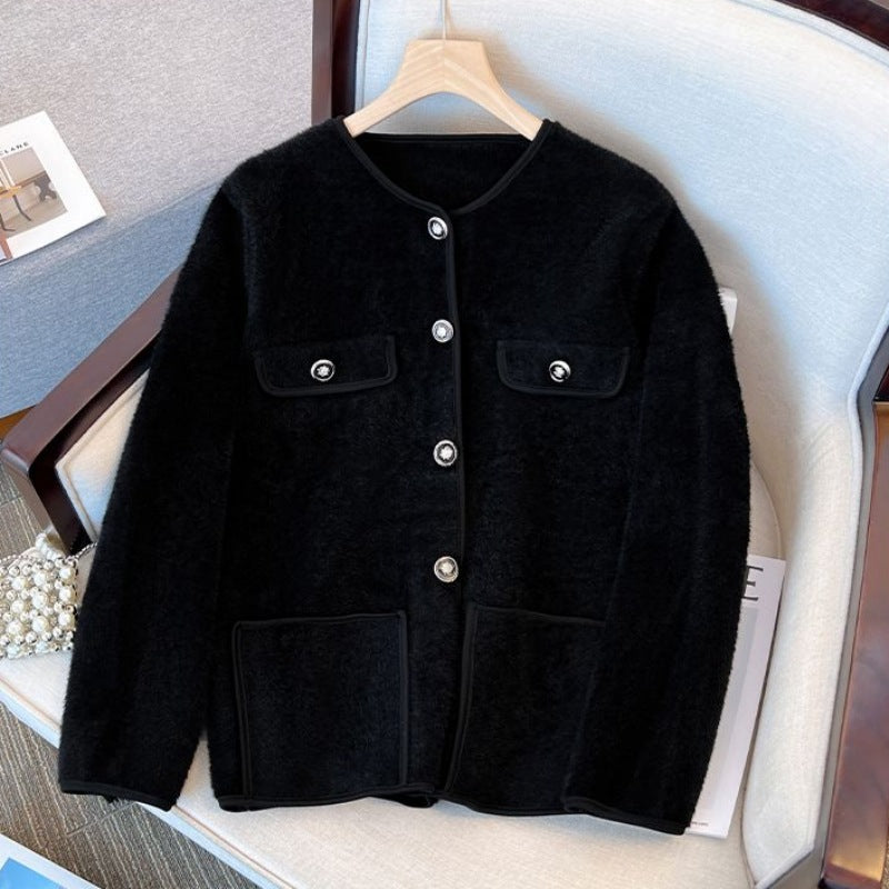 Lady cardigan with decorative buttons Lune London