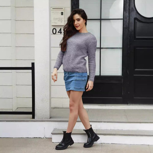 Cozy knit sweater for women with excellent elasticity and a modern chic and stylish design