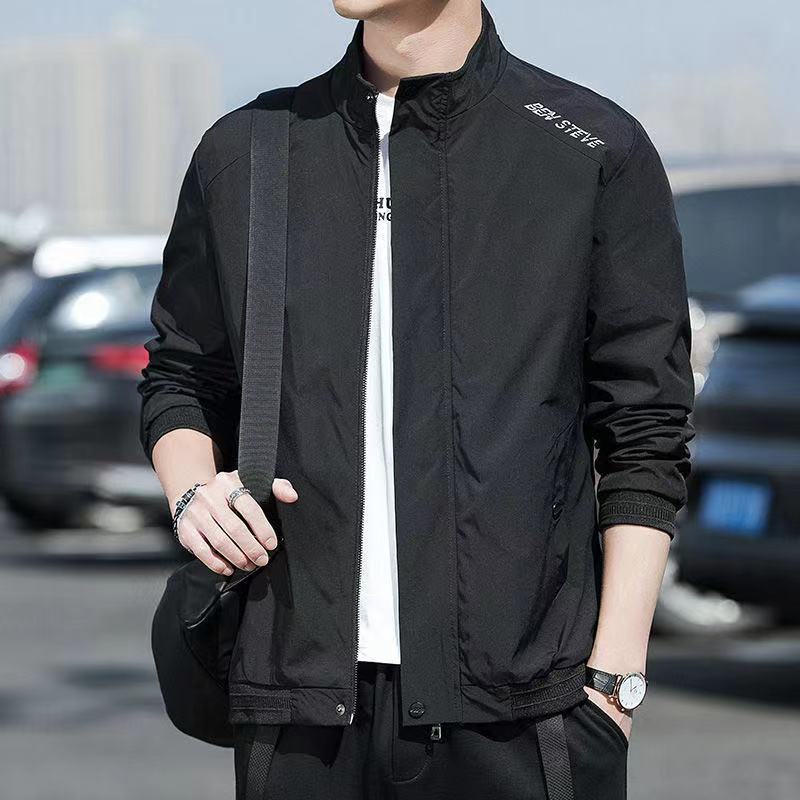 Lightweight transitional jacket for men with high collar Lune London