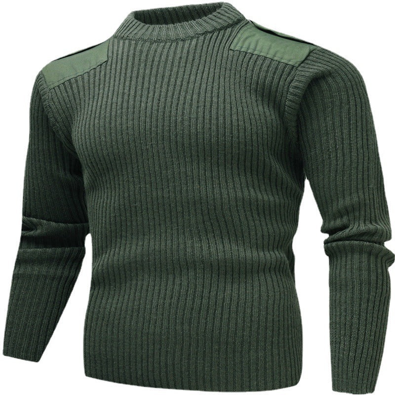 Knit sweater for men with V-neck and decorative details on the shoulders Lune London
