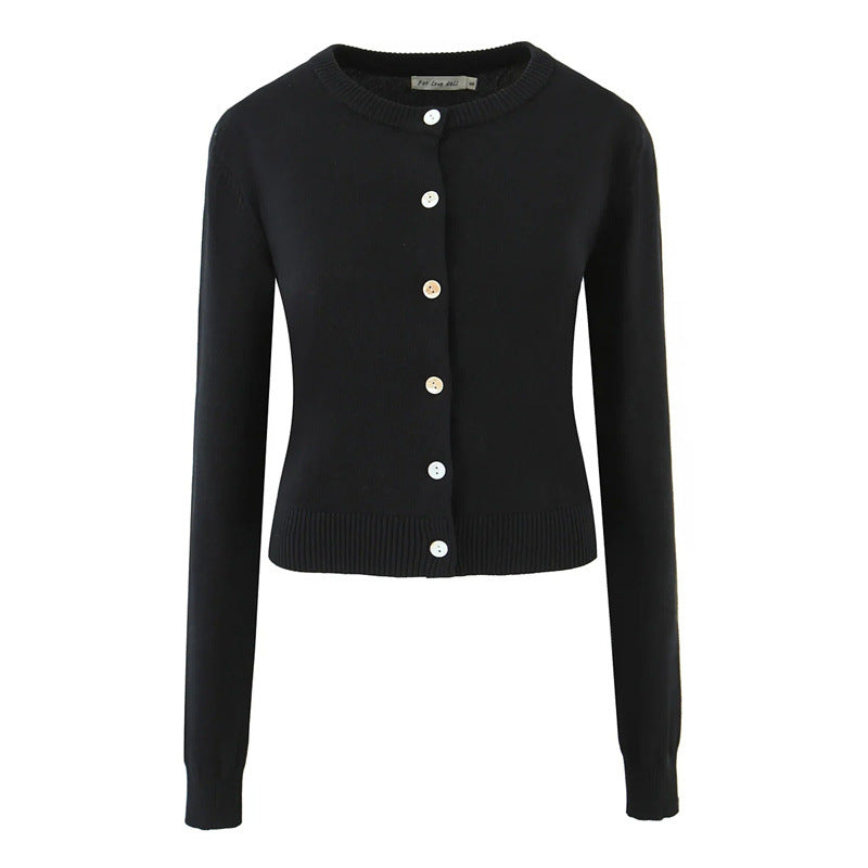 Ladies durable cardigan with button closure and round neckline Lune London