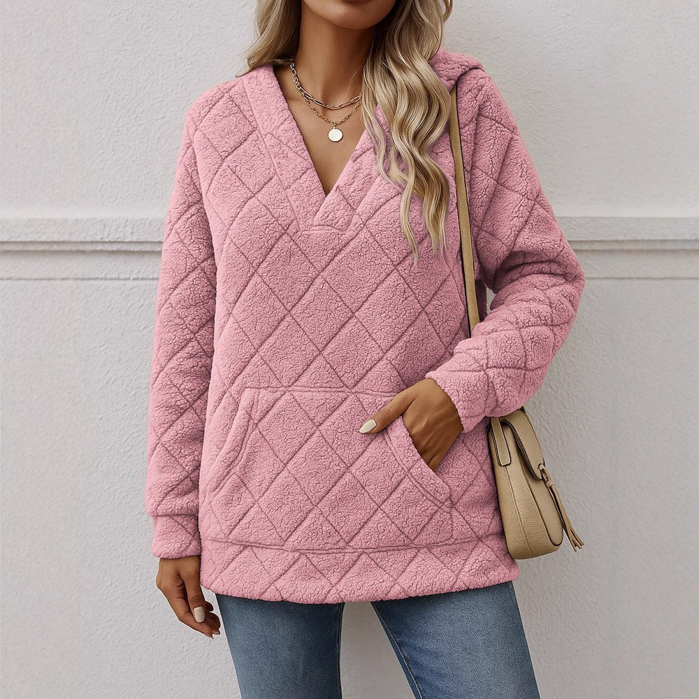 Ladies soft fleece sweater with V neck Lune London