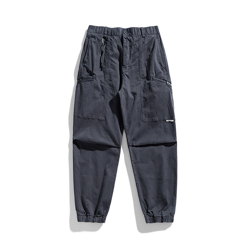 Men's comfortable cargo pants with practical pockets Lune London