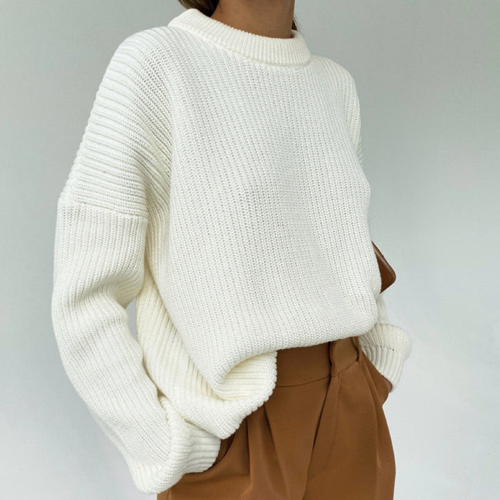 Oversized knitted sweater for women with textured pattern Lune London