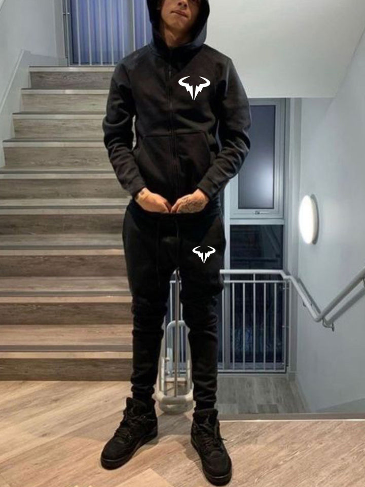 Men's tracksuit with hoodie and practical pockets Lune London