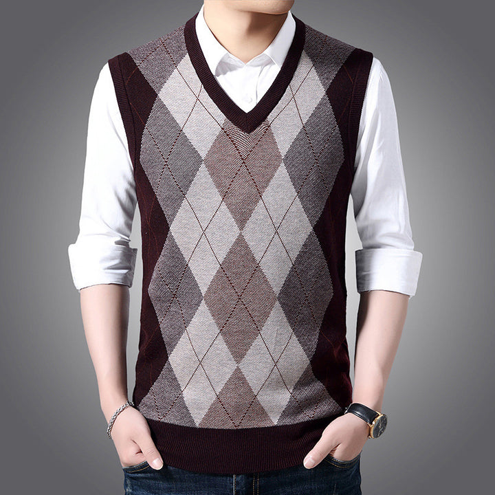 Elegant argyle knit vest for men Lune London