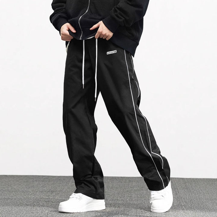 High-end leisure pants for men with adjustable waist and chic side stripes