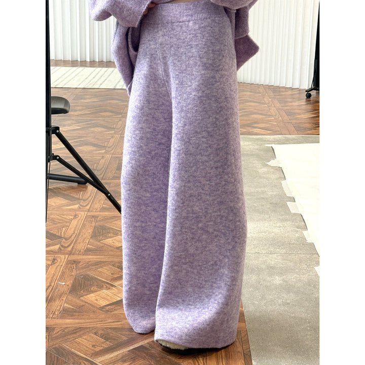 Women High-waisted fluffy knit palazzo pants with wide leg Amarae