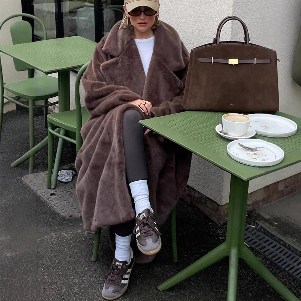 Women's Oversized Faux Fur Maxi Coat with Wide Lapels Amarae