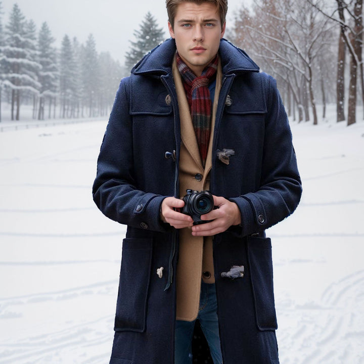 Elegant Duffle Coat for men in high-quality wool with hood and practical buttons Amarae
