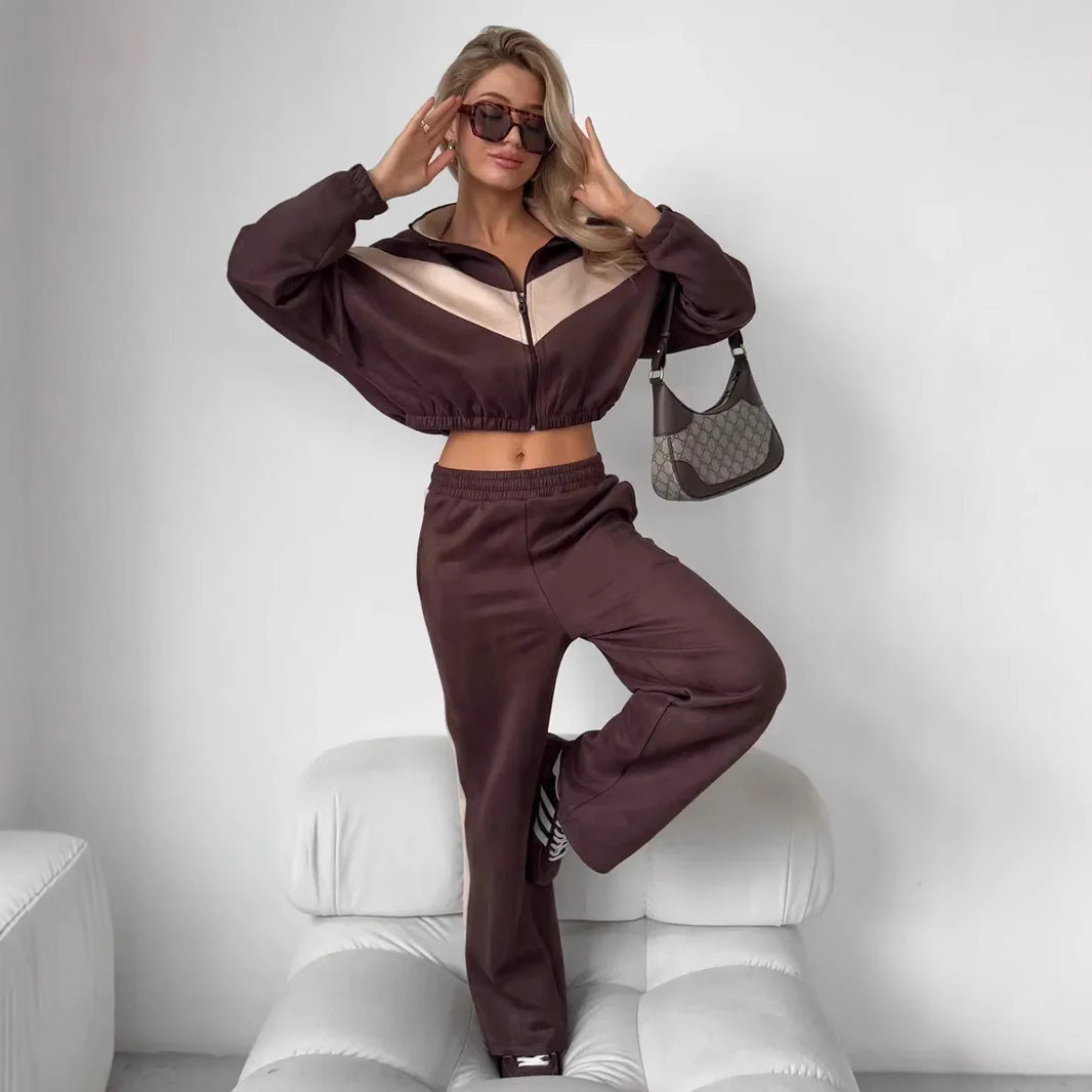 Lady Relaxed-Fit sports outfit with hood and elastic waist Lune London