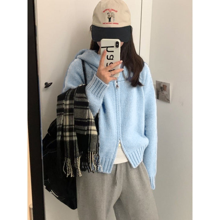 Gilet à capuche confortable pour femmes avec fermeture éclair et grandes poches Chic & Stil