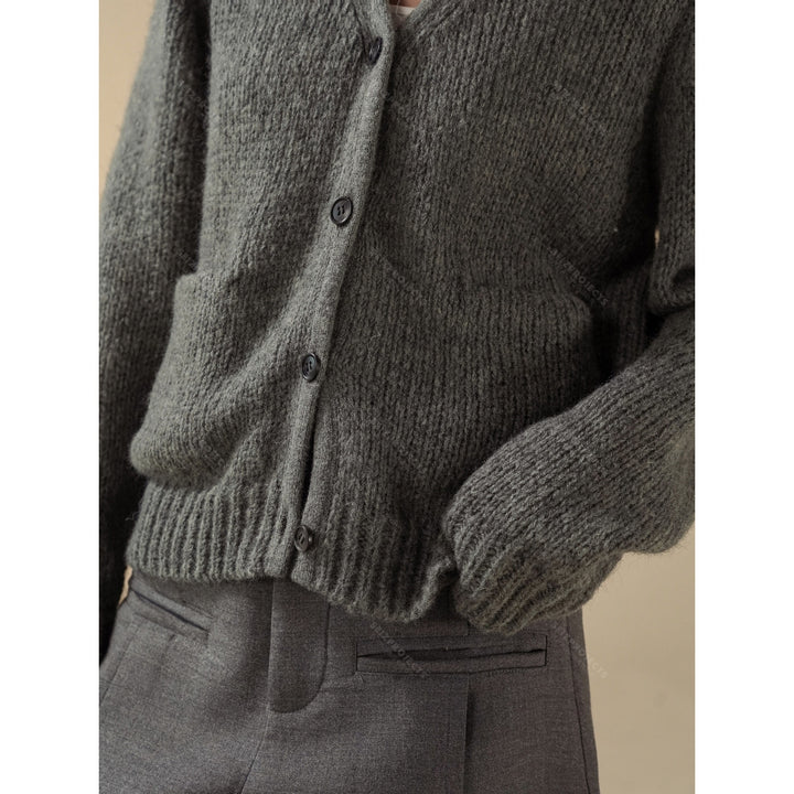 Women's Cozy Chunky Knit Cardigan in Alpaca-Look with V-Neck and Button Placket Amarae