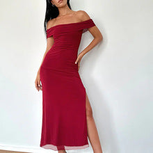 Ladies Elegant Maxi Dress Off-Shoulder with High Slit and Chic Sculpting Design