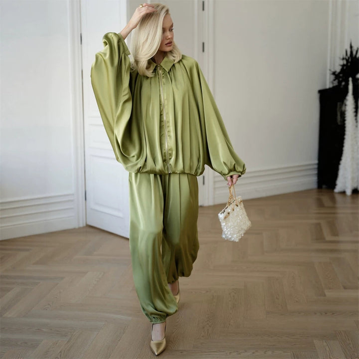 Women Elegant Satin Two-Piece Set with Oversize Blouse and Wide Palazzo Pants Amarae