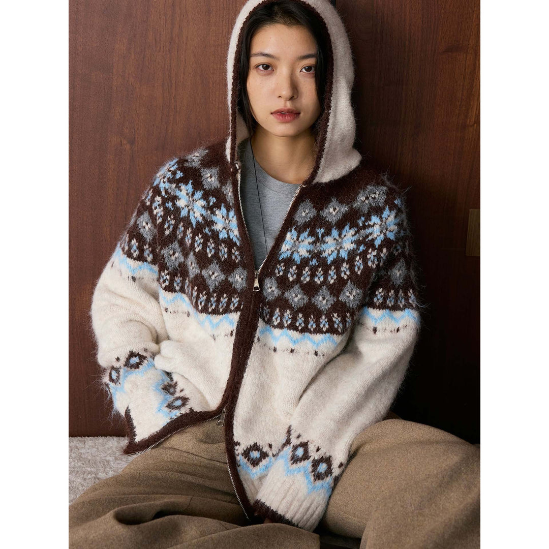 Ladies hooded cardigan made of mohair blend with Norwegian knit and zipper Amarae