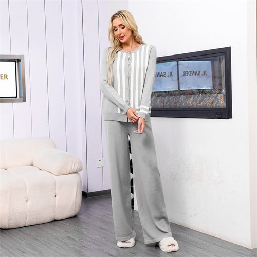 Elegant knitted loungewear set for ladies with graphic pattern and button details Amarae