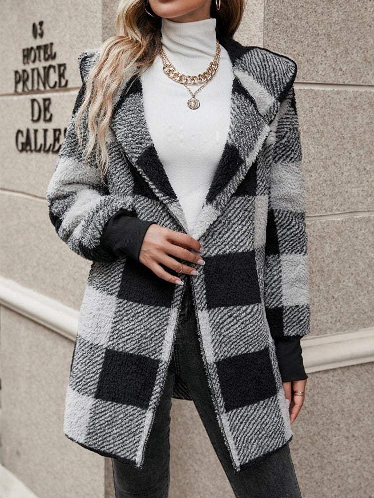 Ladies comfortable tartan jacket Lune London
