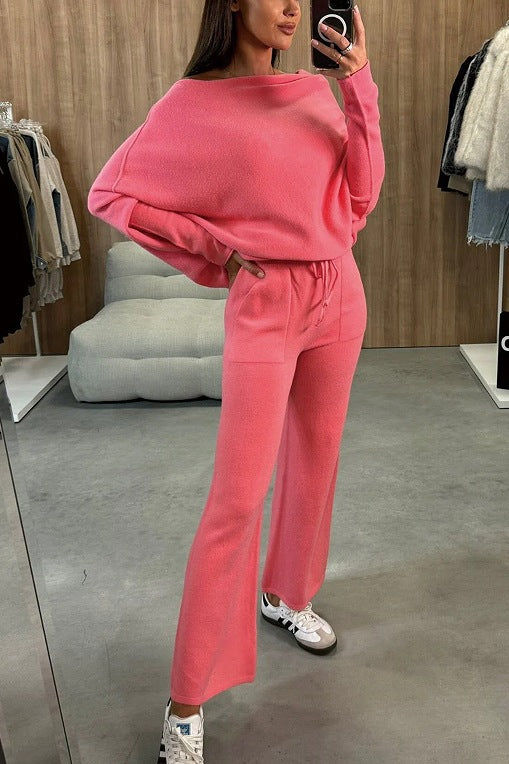Ladies casual and elegant knitted set with a loose fit Lune London