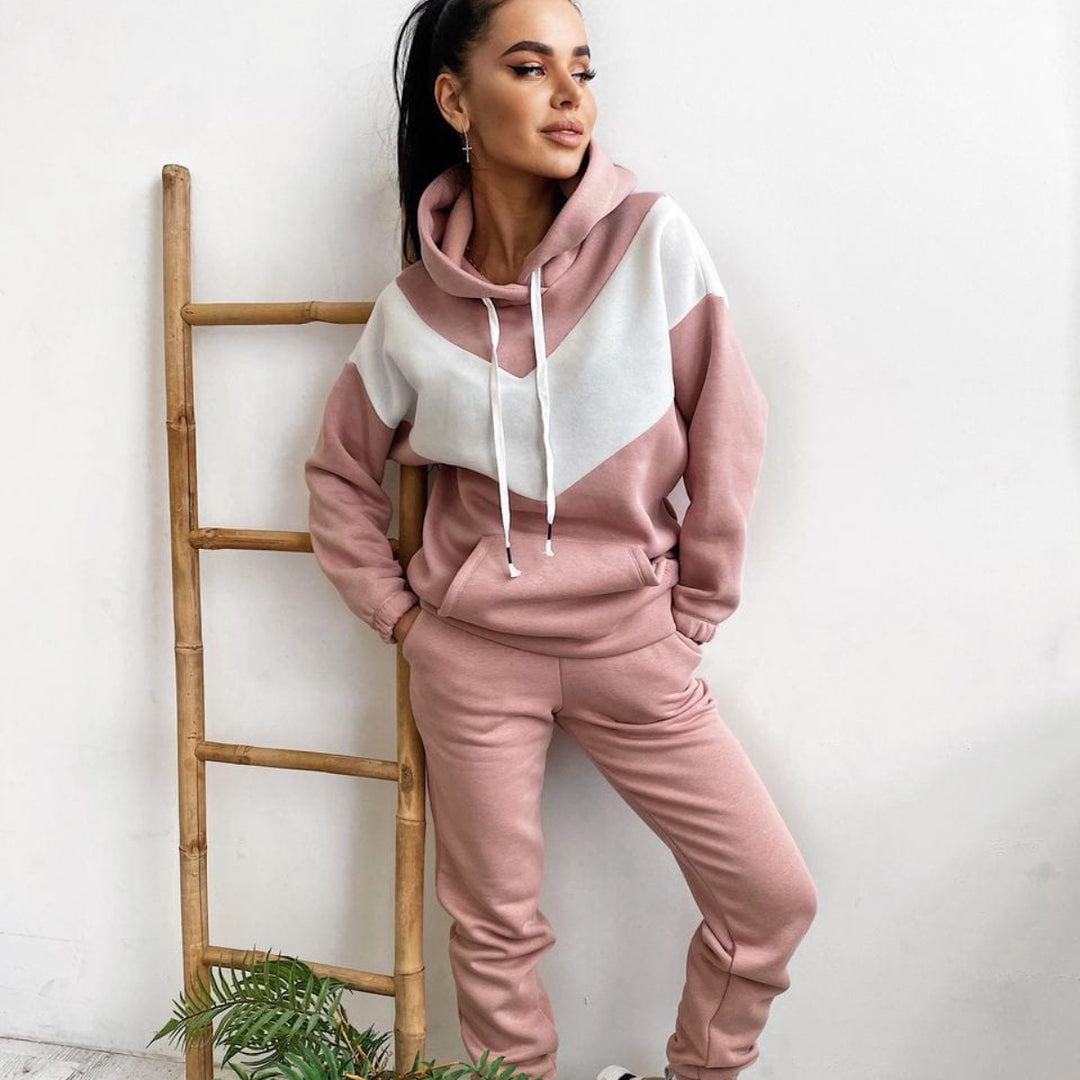 Lune London women's sporty hoodie and jogger pants set