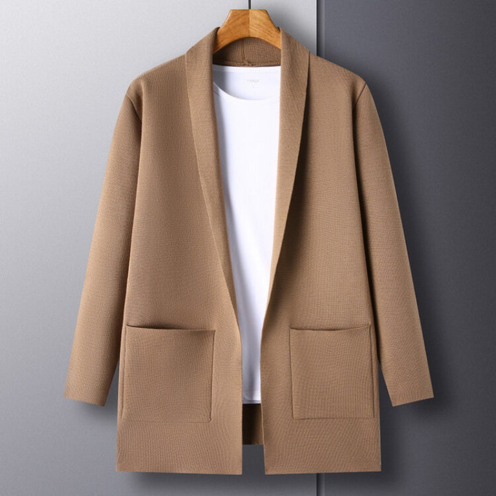 Ladies elegant cardigan with practical pocket design Lune London