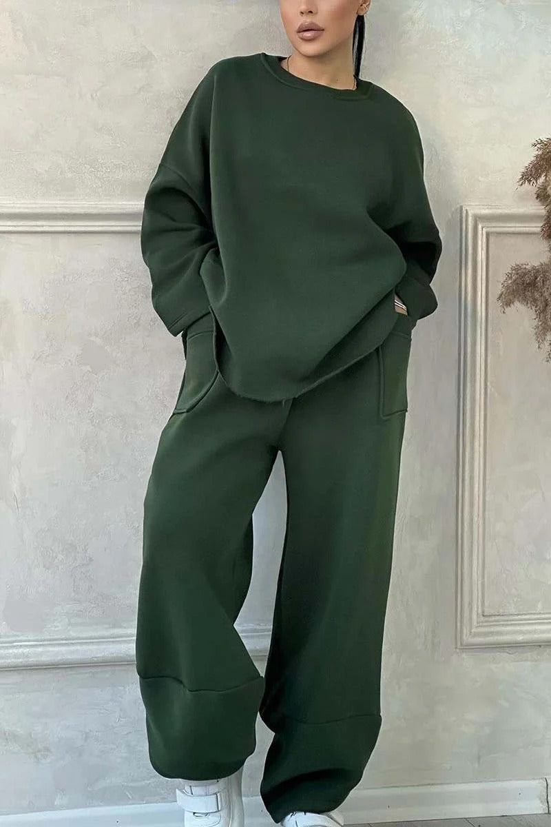 Ladies Cozy Oversized Sweat Set with spacious pockets and a comfortable fit Amarae