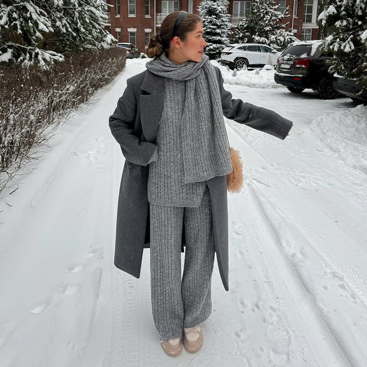 Ladies High Quality Knitted Lounge Set Lune London